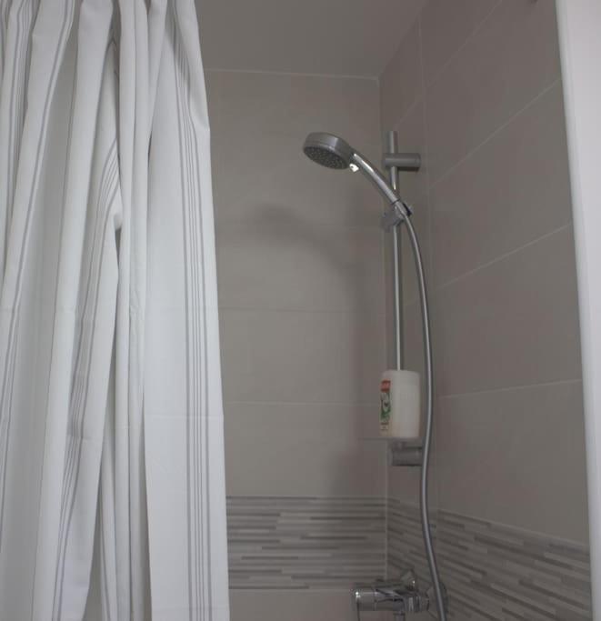 维勒瑞夫Studio Paris Sud A Cote Du Metro公寓 外观 照片